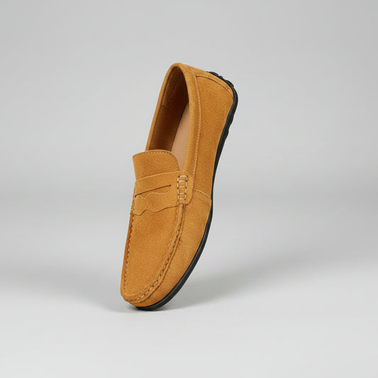 Men's Solid Color Suede Loafers Breathable Comfort Slip-on Flat Shoes.